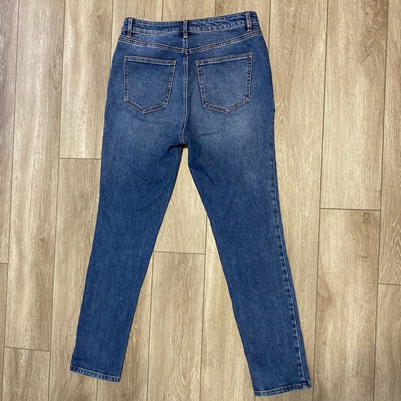 RW&CO High Rise Slim Leg Jeans - Picture 4 of 5
